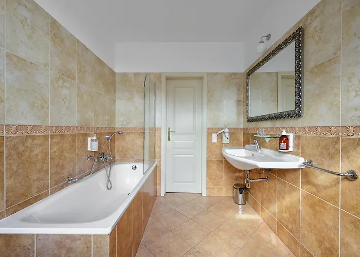 Continental 4*