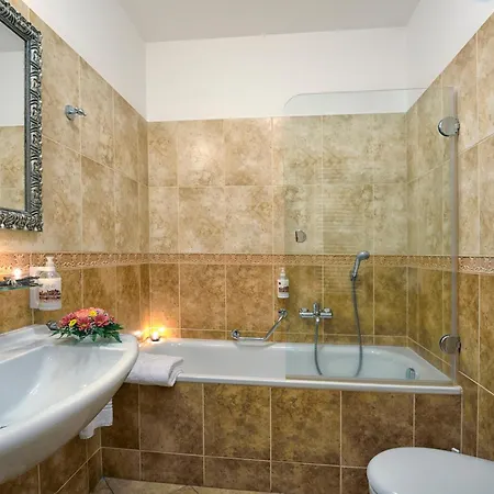 Otel Continental
