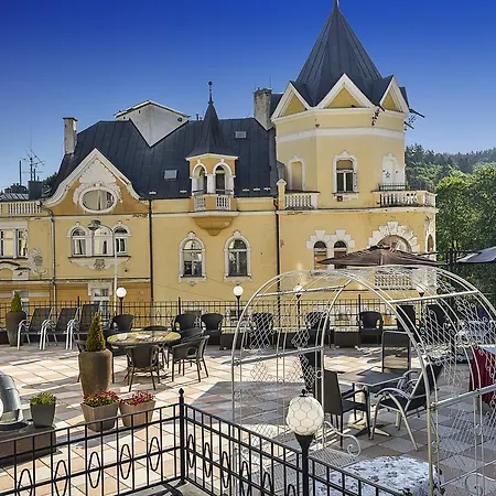 Continental Otel